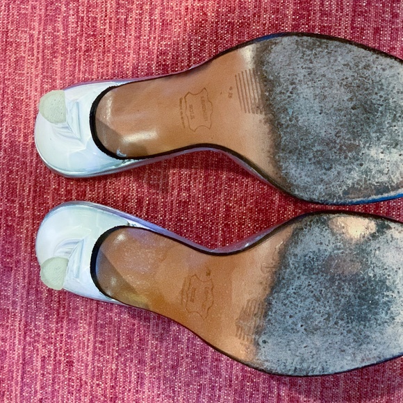 Stuart Weitzman Cinderella's Glass Slippers - Picture 14 of 14